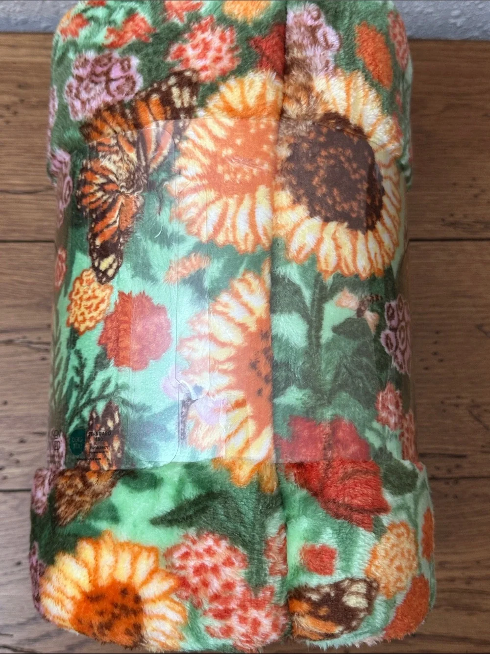 The Big One Floral Plush Throw Blanket - Sunflower & Butterfly - Green & Orange